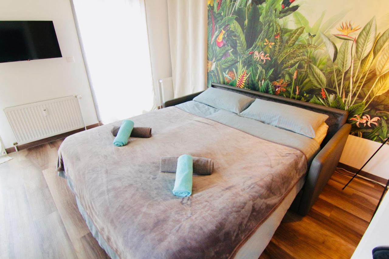 Fewozauber - Domspatz, 50Qm, Top-Lage, Style, Dachterrasse, Business شفيرين المظهر الخارجي الصورة